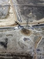 تبخیر و کاهش ورود آب به تالاب ها باعث خشکی آنها و آسیب به محیط زیست شده