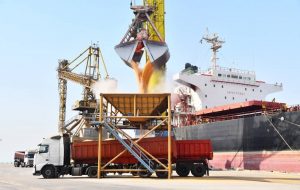 افزایش ۲۷ درصدی صادرات از بندر امام خمینی(ره) نسبت به سال گذشته