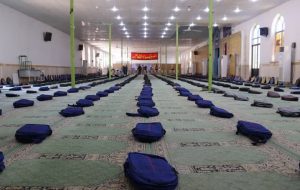 اهدا بسته نوشت افزار به دانش آموزان نیازمند زیر پوشش کمیته امداد امام خمینی (ره)