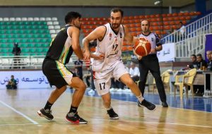 گلنور اصفهان مغلوب میهمان خود پالایش نفت آبادان شد گلنور اصفهان مغلوب میهمان خود پالایش نفت آبادان شد