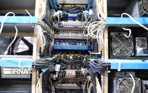 ۹۸ دستگاه ماینر غیر مجاز آذر ماه امسال در اهواز کشف و ضبط شد