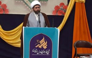 ملت ایران از تهدیدات دشمن نمی ترسد و مشت محکمی بر دهان استکبار می زند