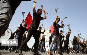 ملت ایران با الهام از مکتب سیدالشهدا (ع) همیشه در برابر دشمن ایستادگی کردند
